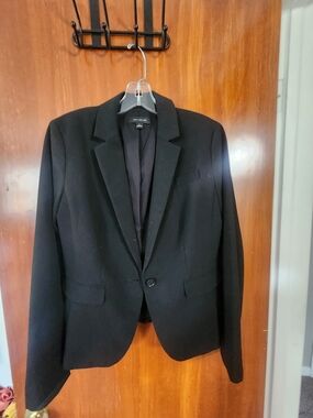 Ann Taylor Black Single-Button Tailored Blazer